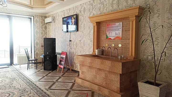 Дархан Сарыағаш шипажайы. Минералды су ішу бюветі Дархан Сарыағаш шипажайы. Минералды су ішу бюветі